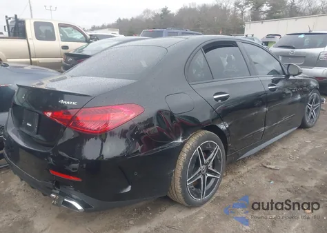 2023 Mercedes-Benz C 300 4Matic z USA, uszkodzony, nr VIN W1KAF4HB4PR131332